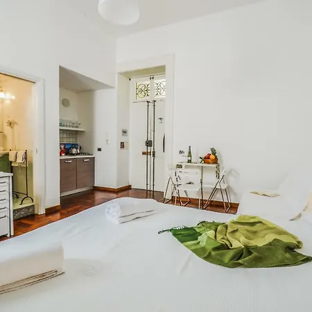 Amore Rentals - Appartamento Daniela Apartment